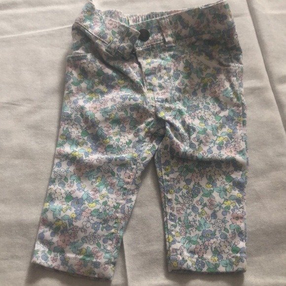 Carter’s pants bundle - Picture 2 of 4